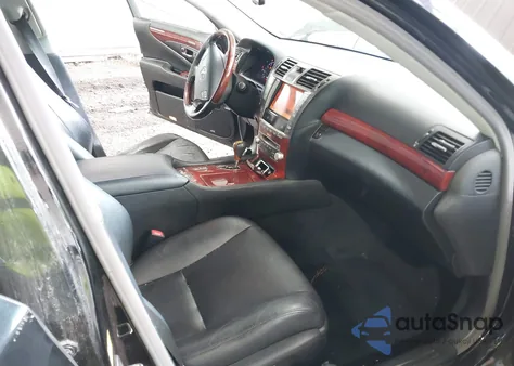 2011 Lexus Ls 460 из США, поврежденный, VIN JTHCL5EF0B5009610